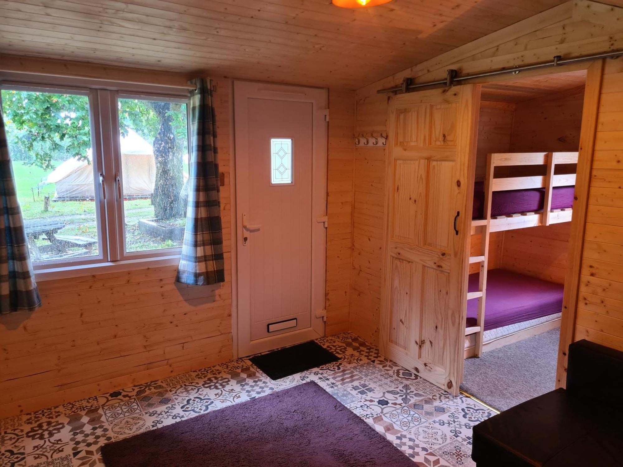 Bell Tent Glamping At Royal Victoria Country Park Southampton Zewnętrze zdjęcie